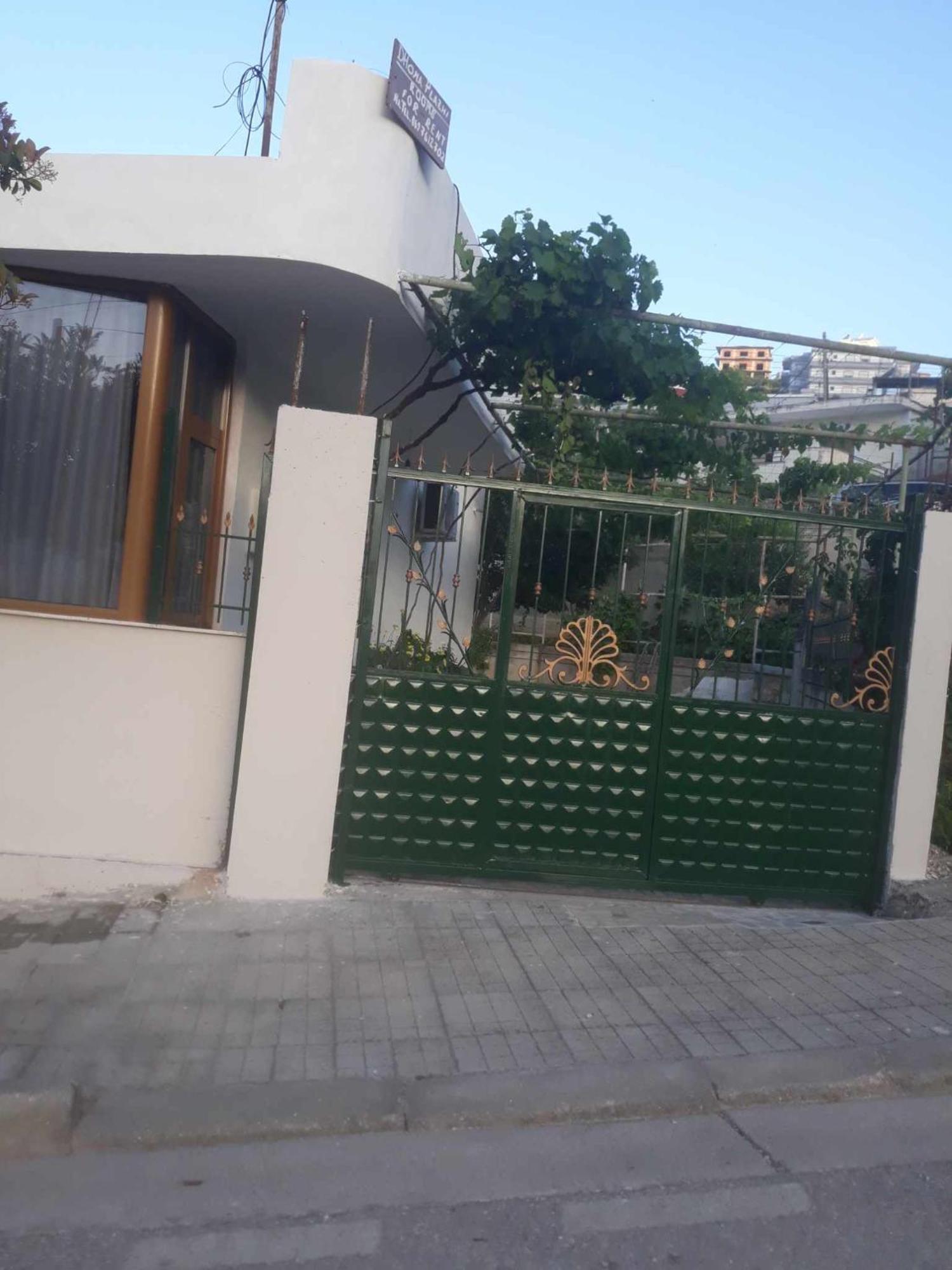 Rezart Apartment Саранде Екстериор снимка